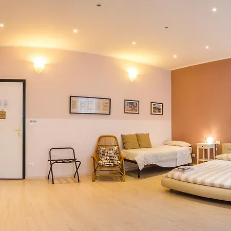 住宿加早餐酒店 Affitta Dormire 4*